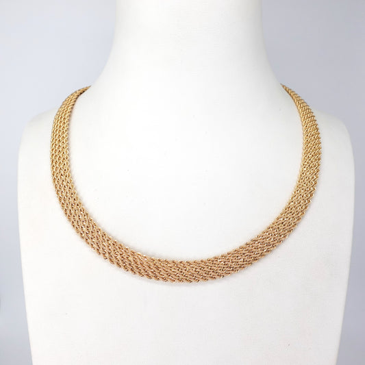 Collana a maglia piatta