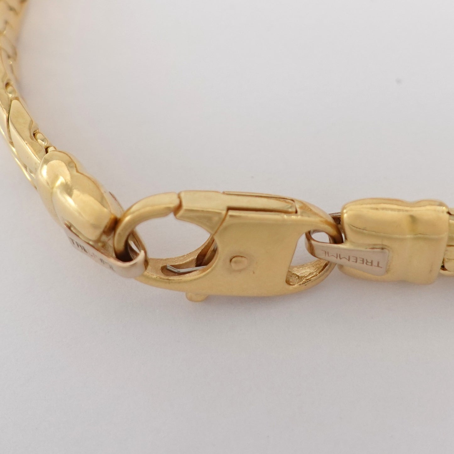 Bracciale semirigido