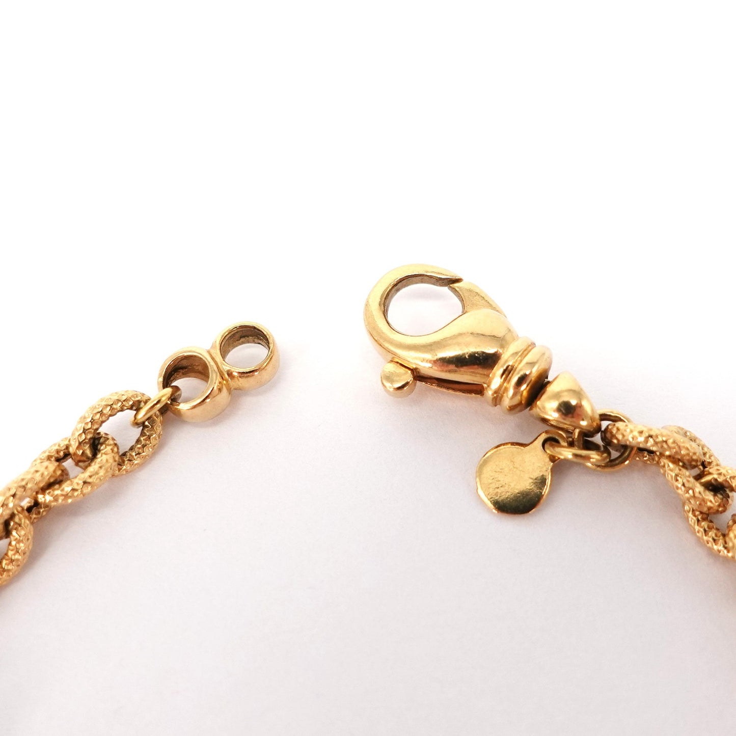 Bracciale satinato ad anelli