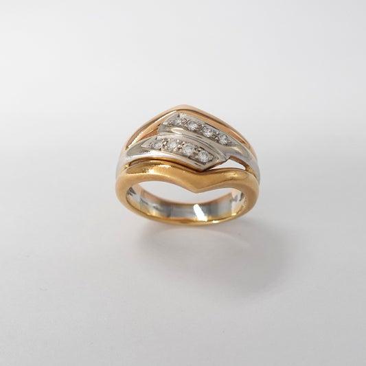 Anello con diamanti