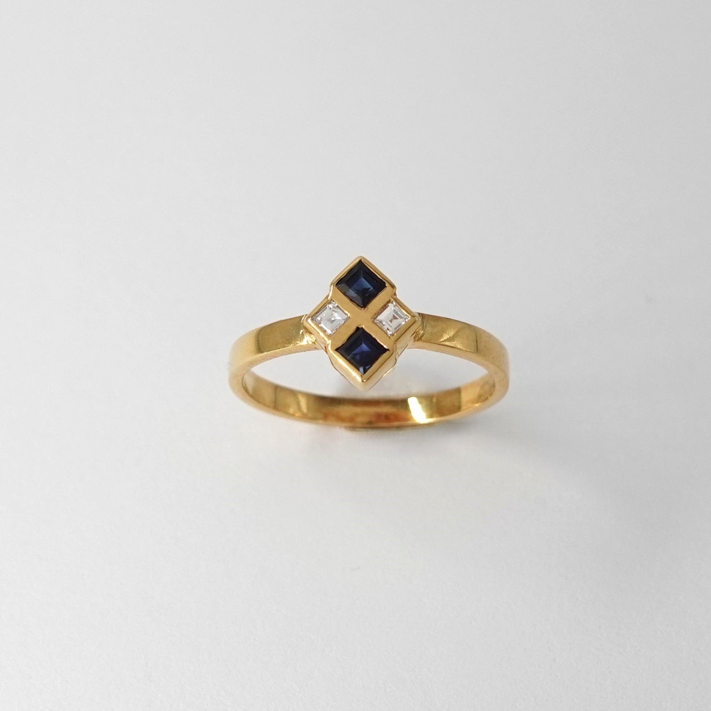 Anello