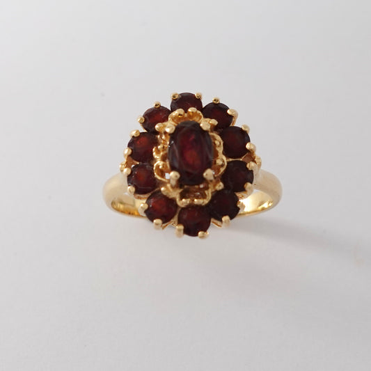 Anello Fiore con Granate