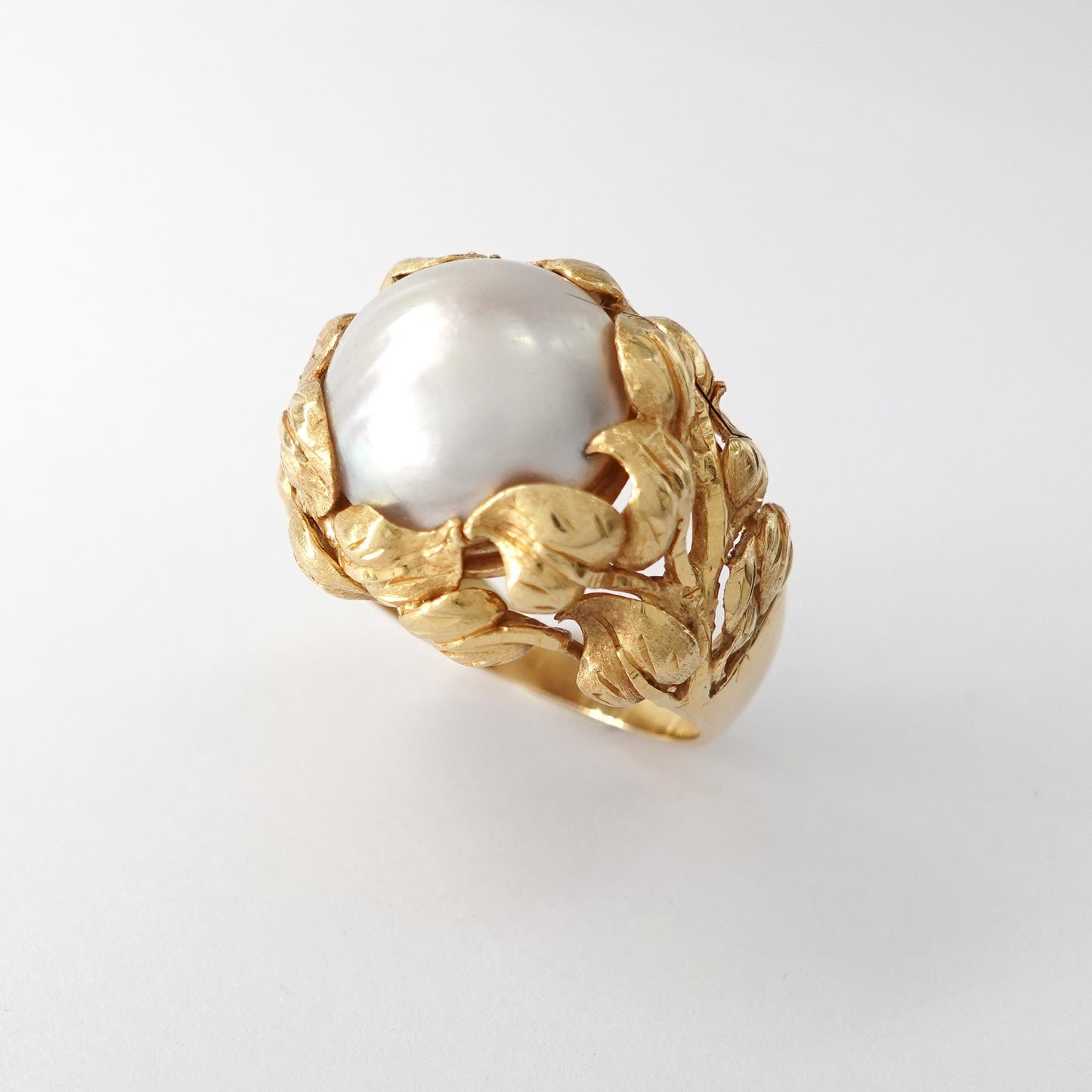 Anello con Perla Mabè