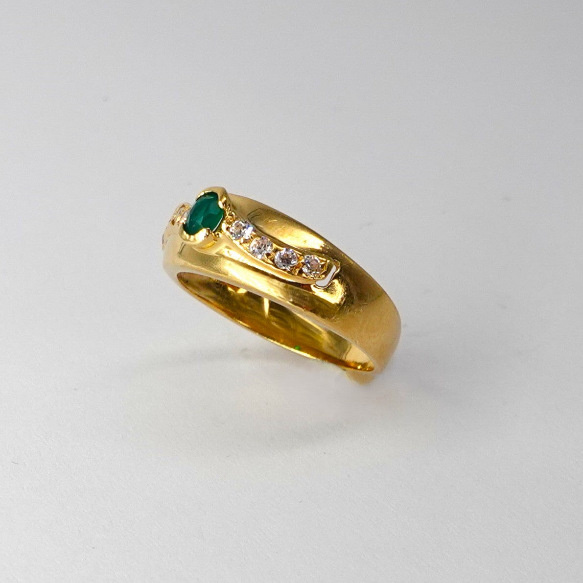 Anello