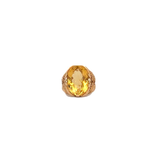 Anello d'oro con quarzo