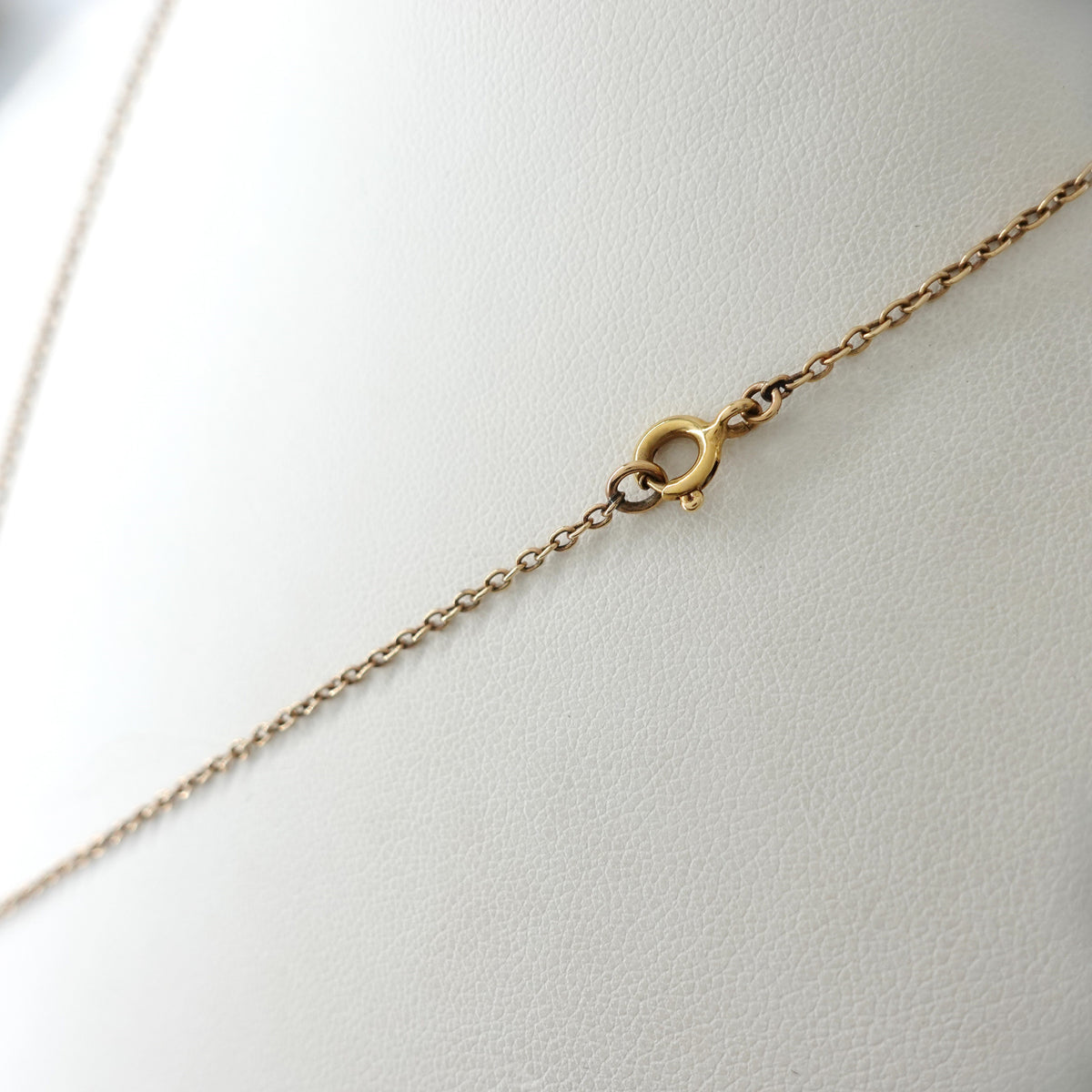 Collana vintage con rubini e diamanti