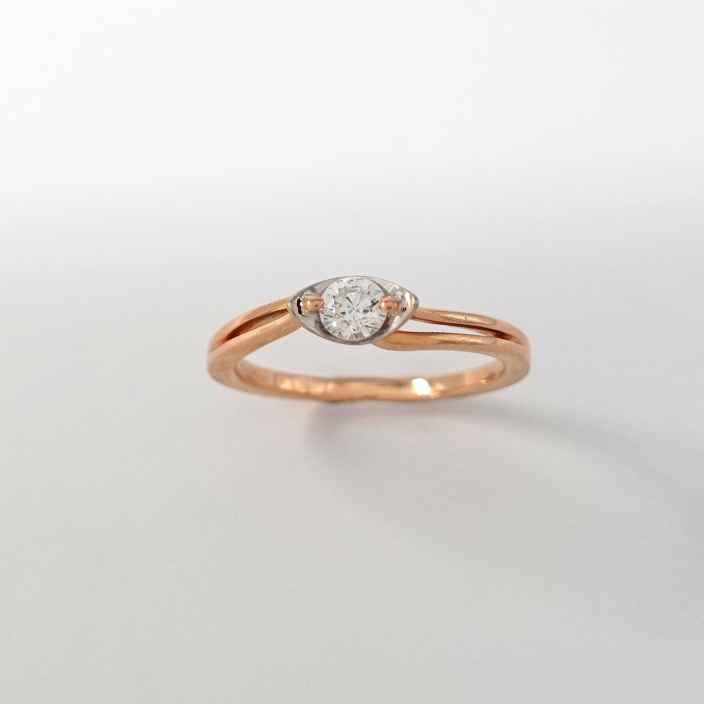 Anello con Diamante