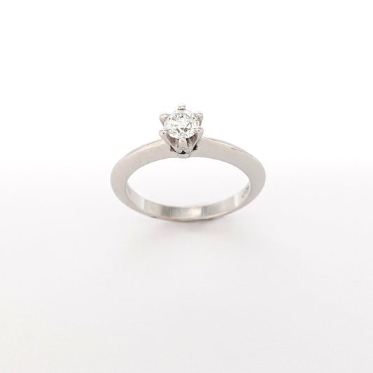 Solitario con Diamante