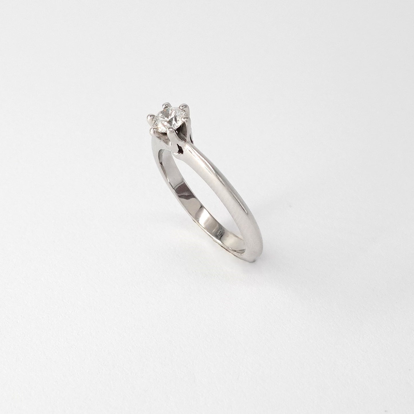 Solitario con Diamante