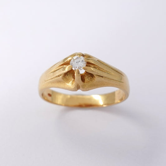 Anello in oro giallo e diamante