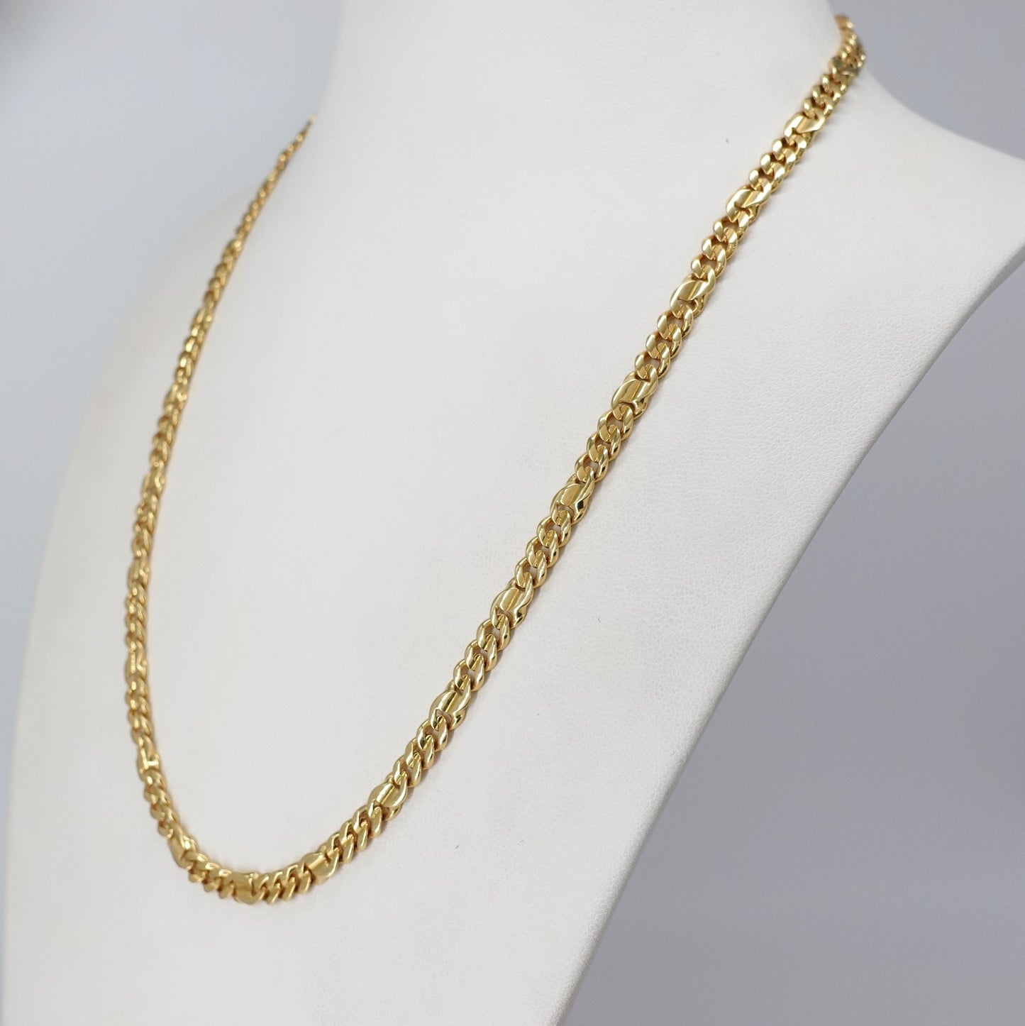 Collana a maglia piatta