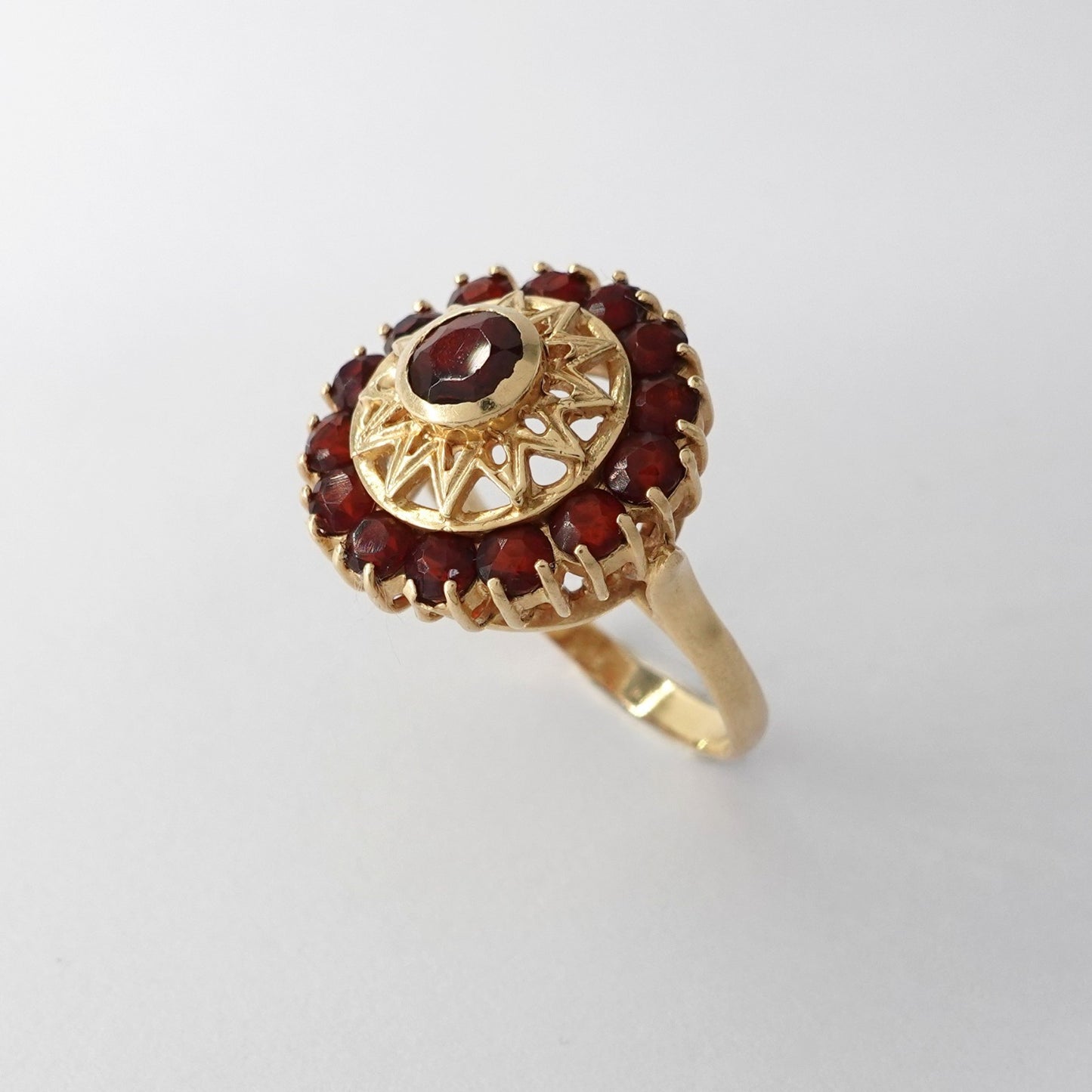 Parure in oro e granati