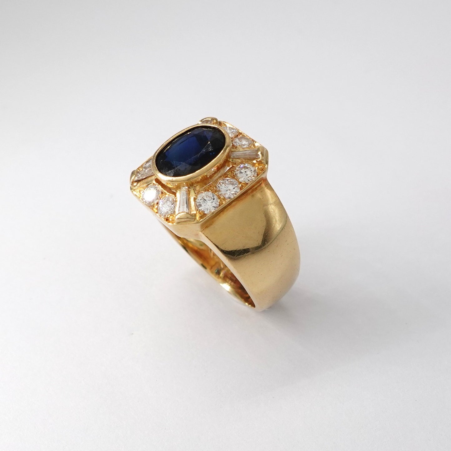 Anello diamanti e zaffiro