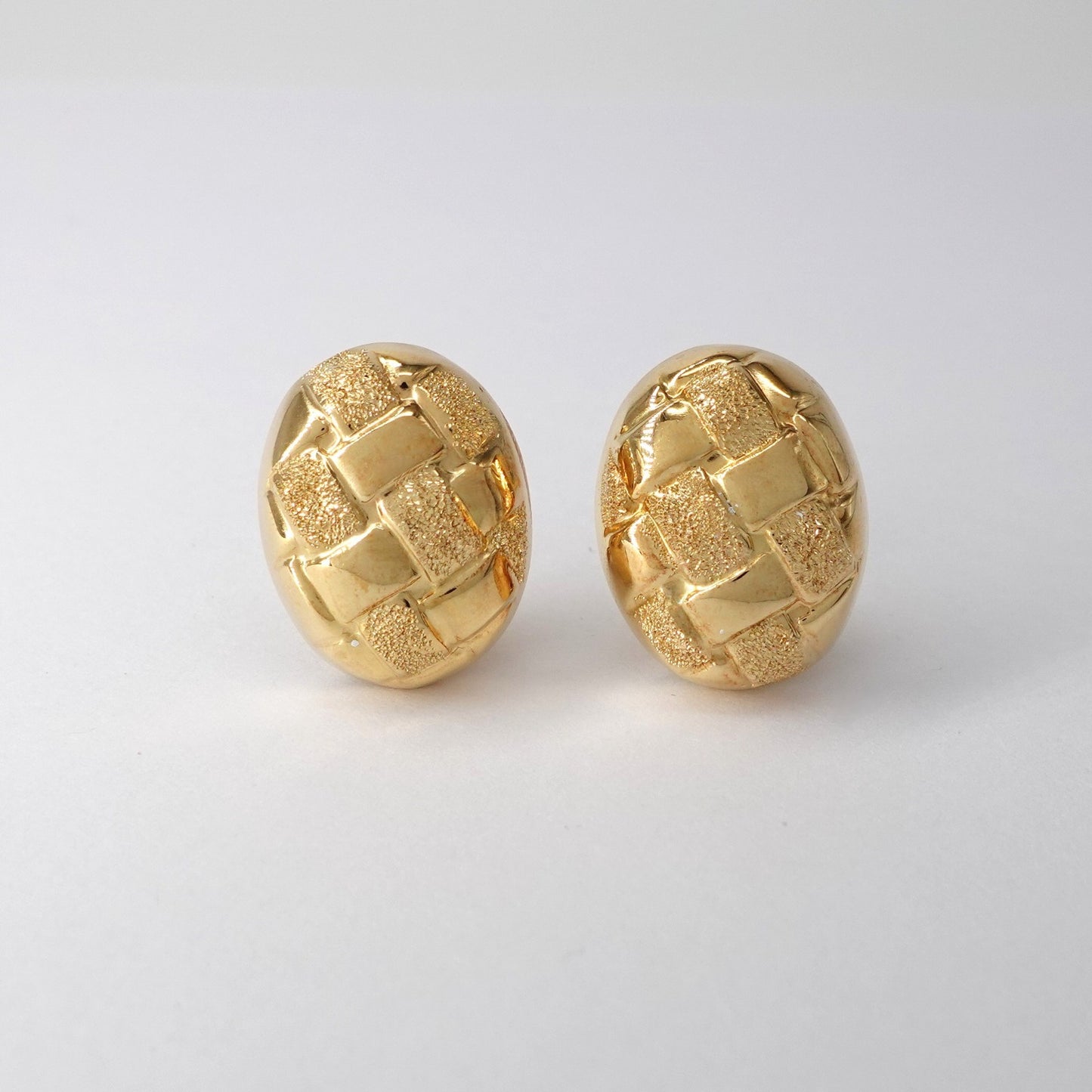 Orecchini lavorazione lucida e satinata