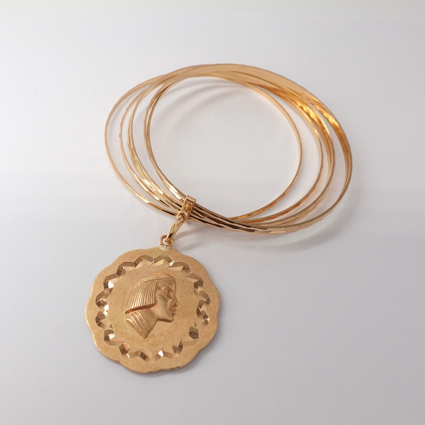 Bracciale a sei cerchi