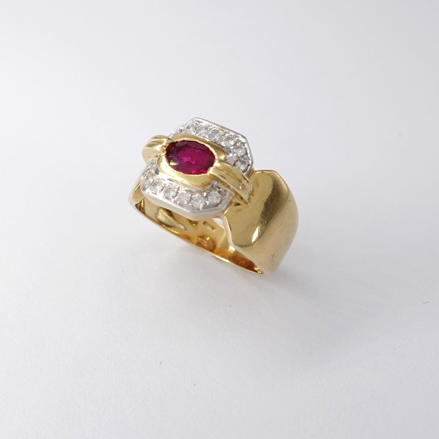 Anello
