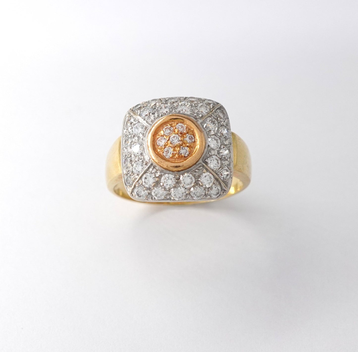 Anello quadrato
