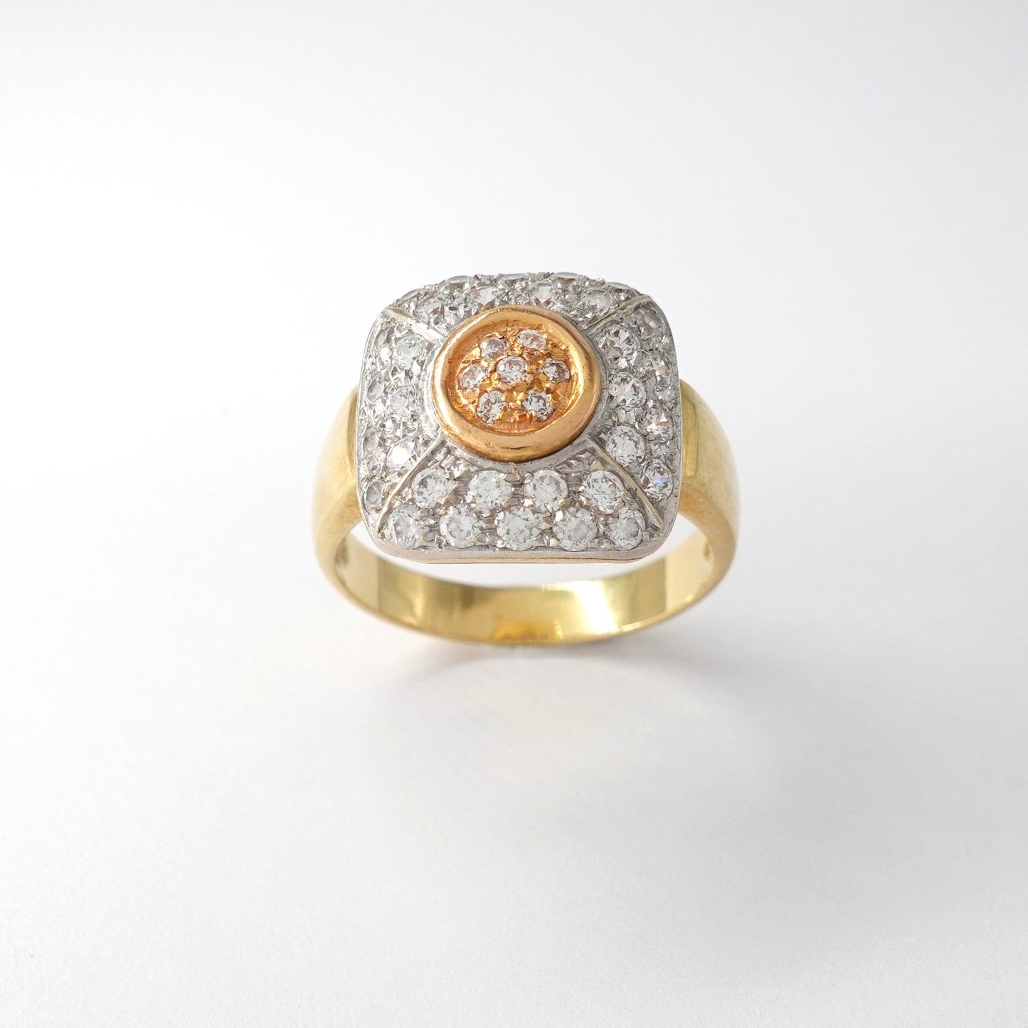 Anello quadrato