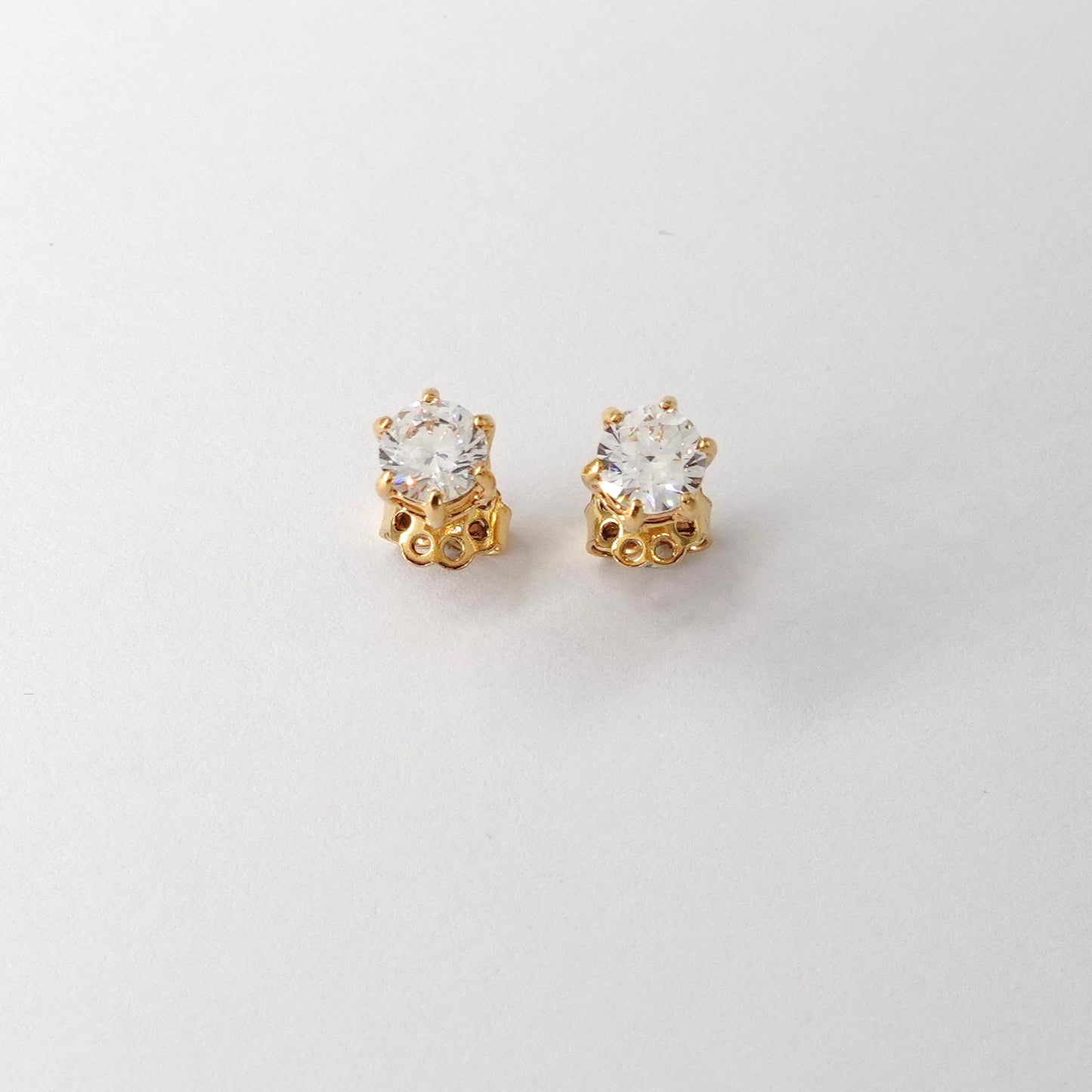 Orecchini punto luce