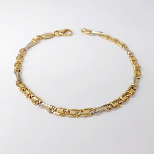 Bracciale a maglia piatta