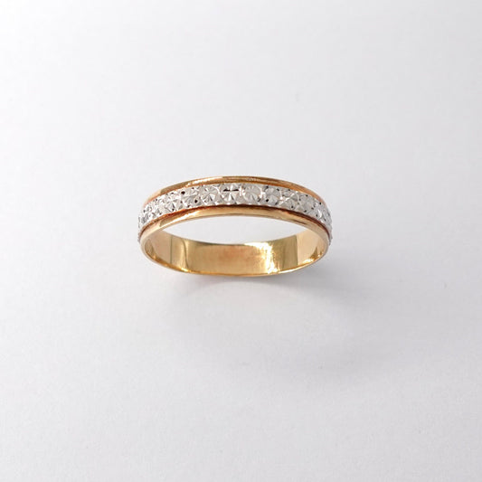 Fedina con lavorazione diamantata