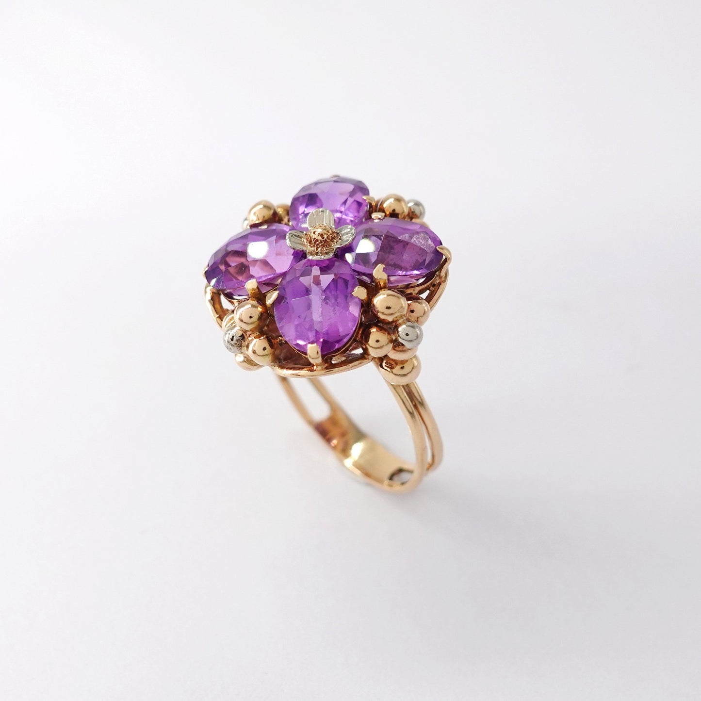 Anello fiore