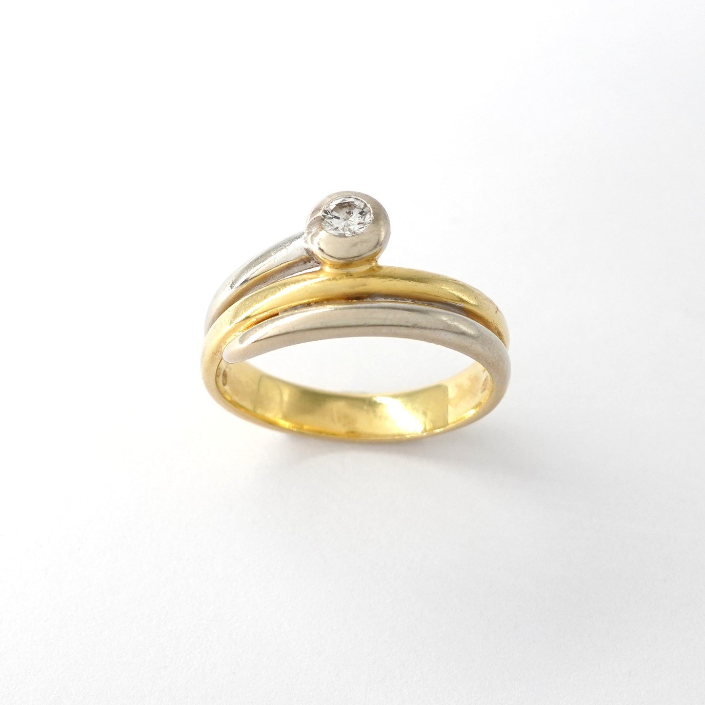 Anello contrariè