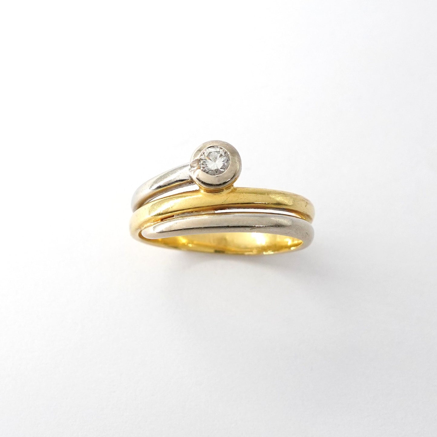 Anello contrariè
