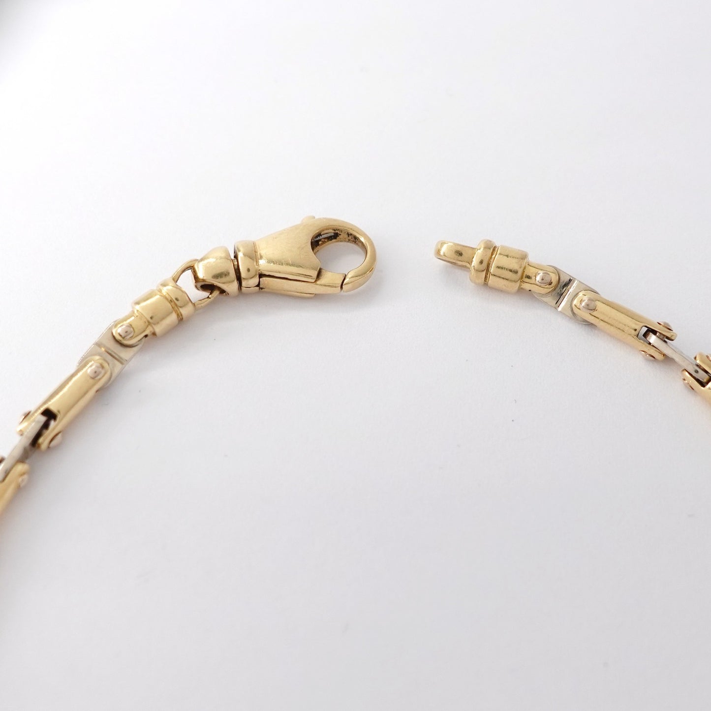 Bracciale a segmenti