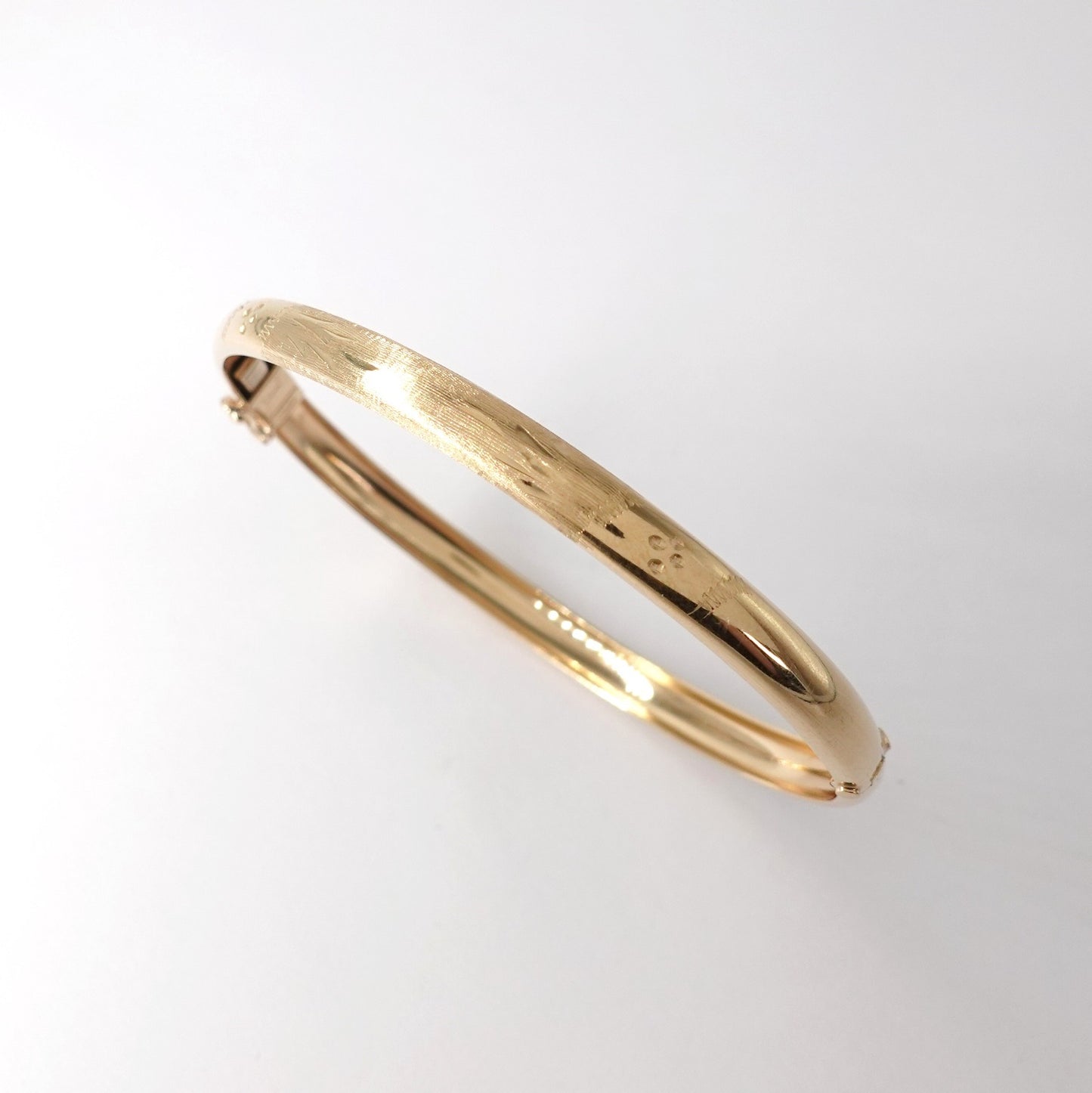 Bracciale rigido