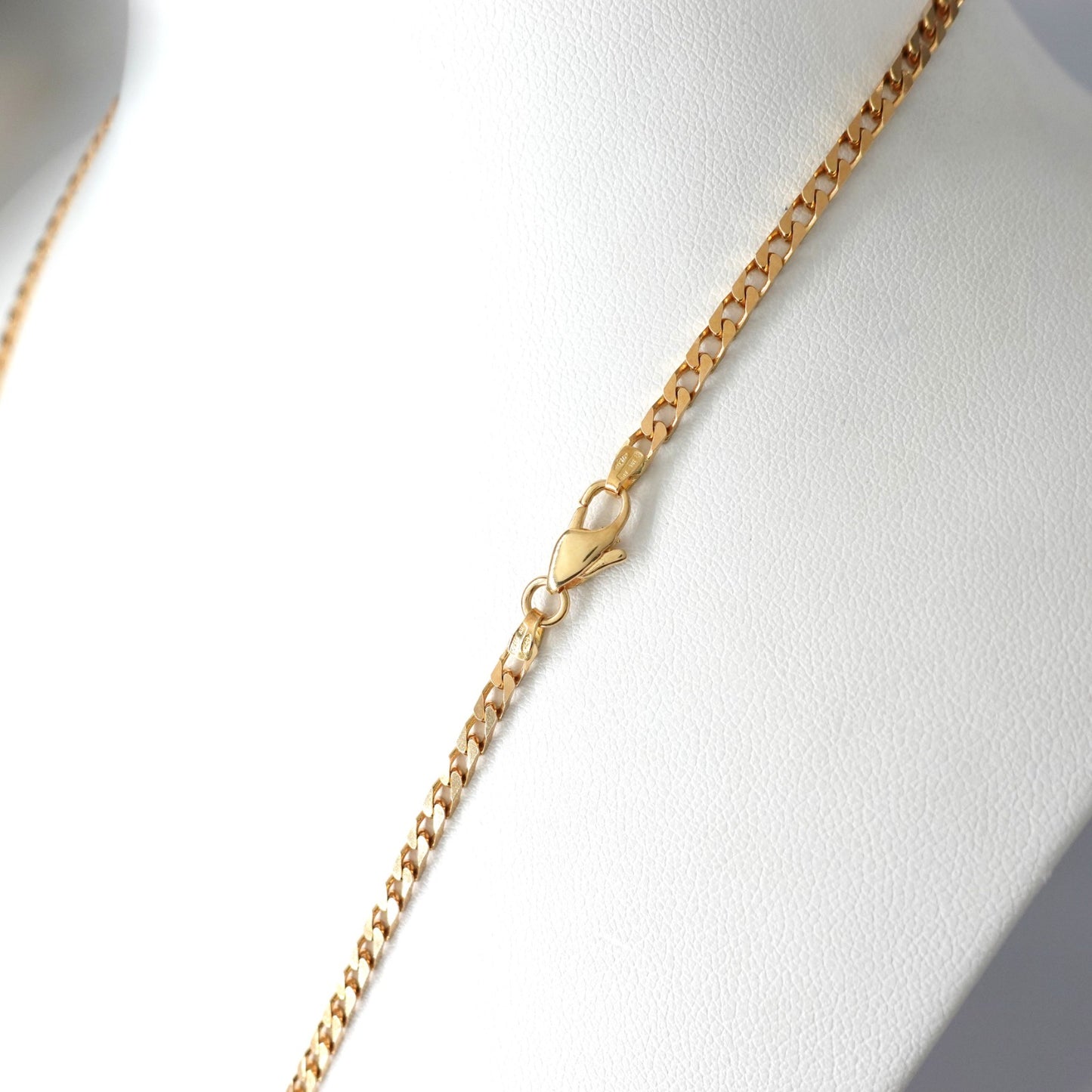 Catena a maglia piatta