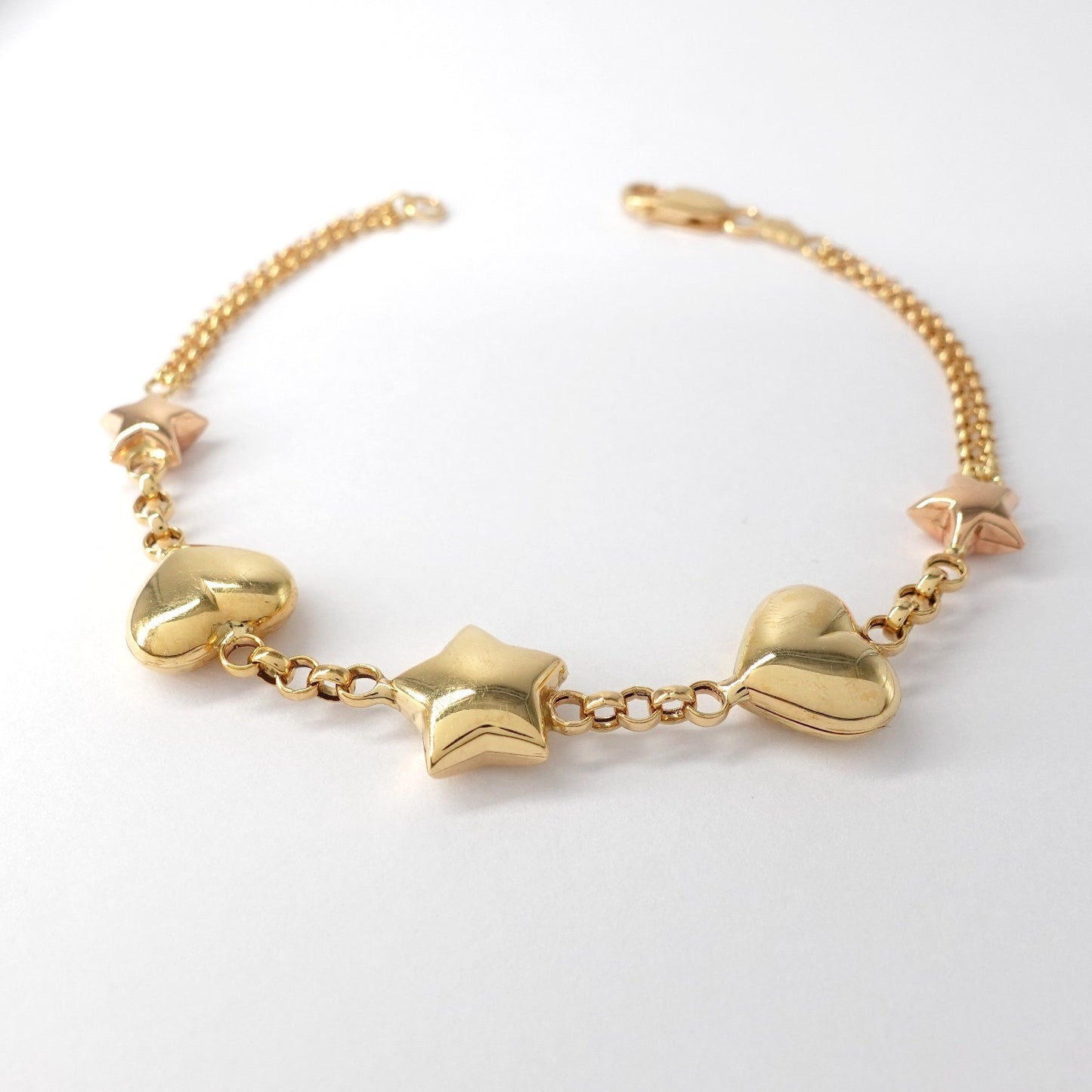 Bracciale con stelle e cuori