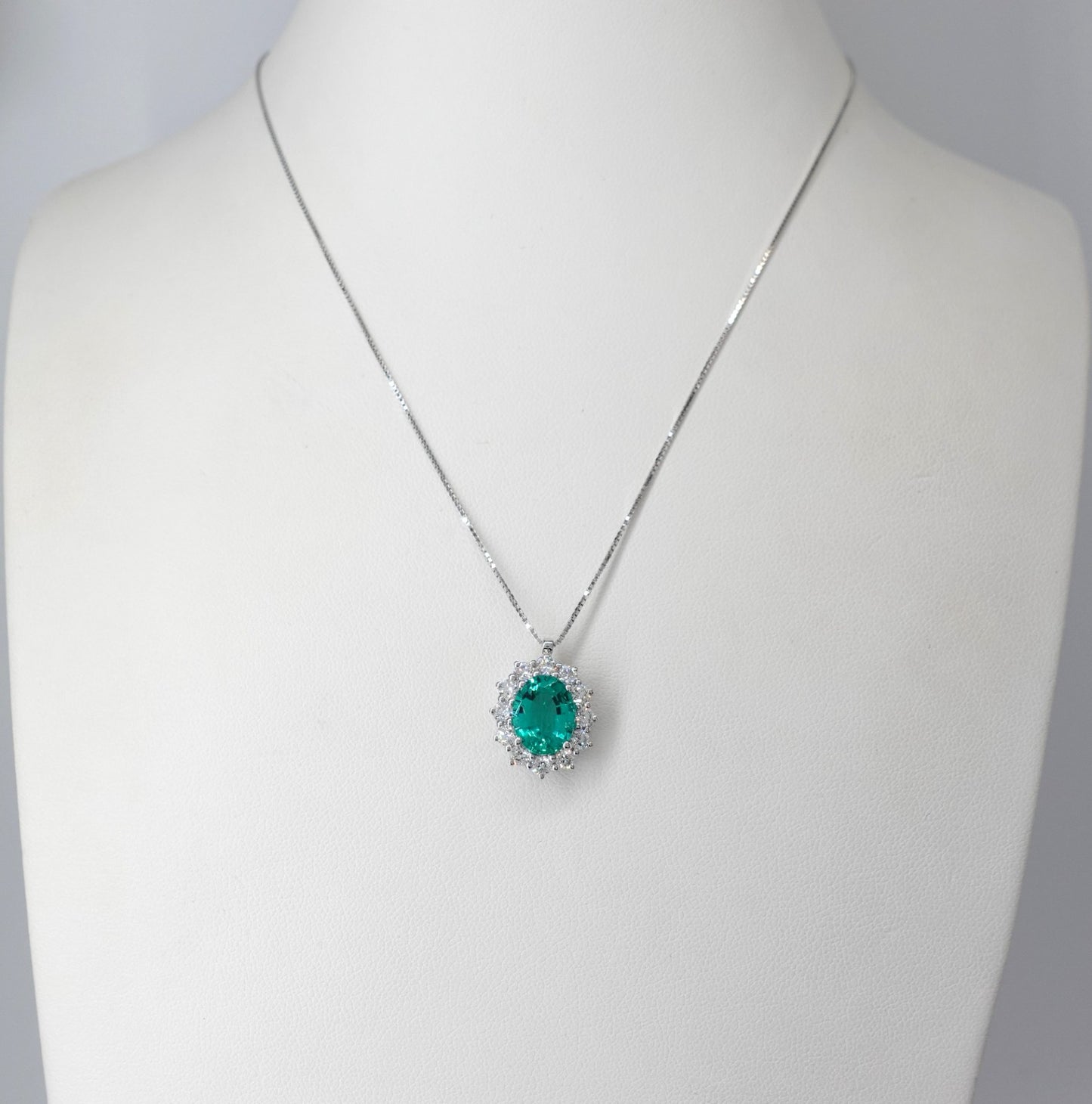 Catenina   con pendente Kate