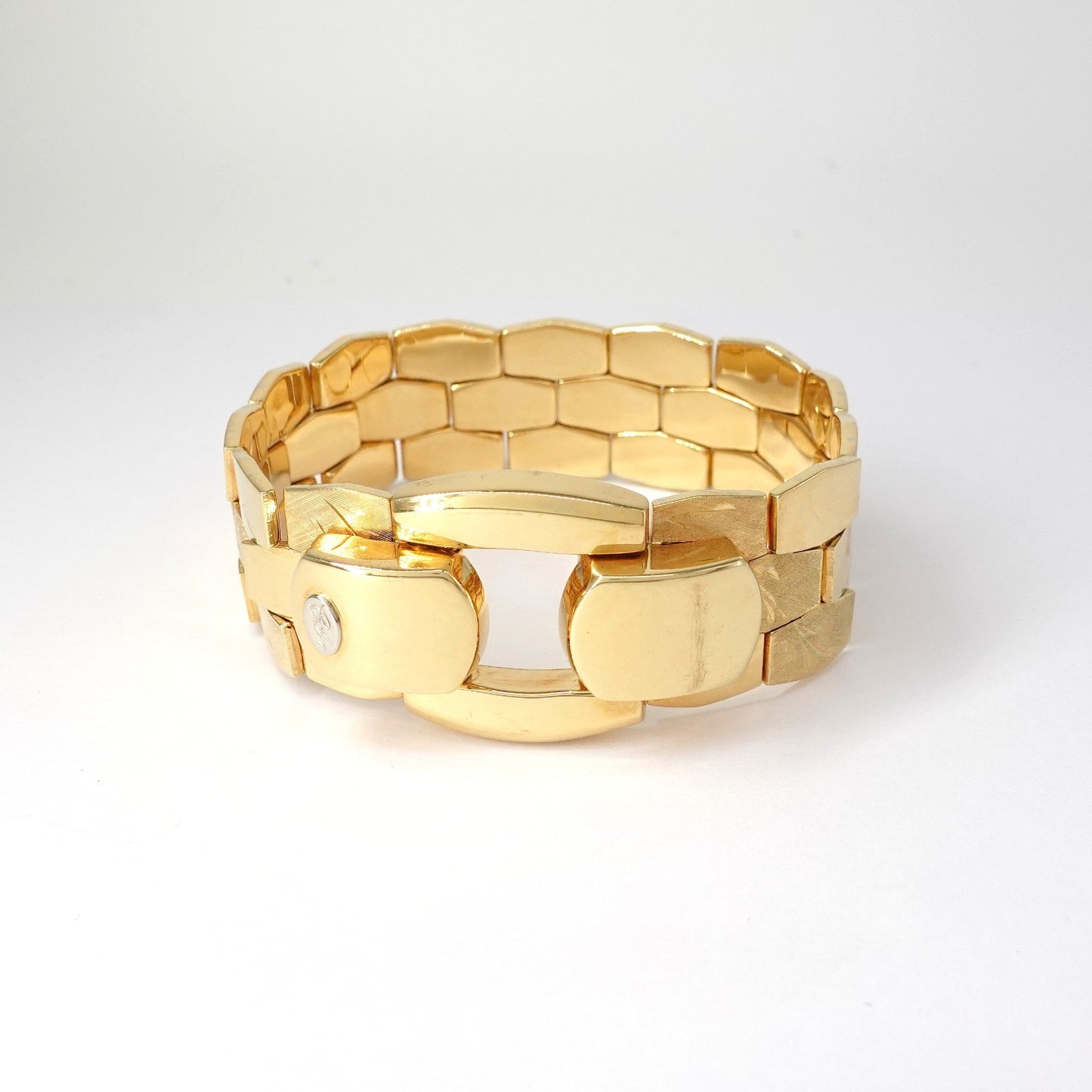 Bracciale semirigido