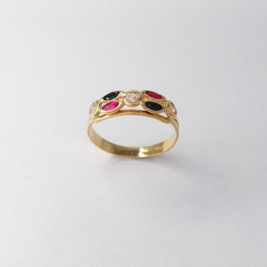 Anello con zirconi colorati