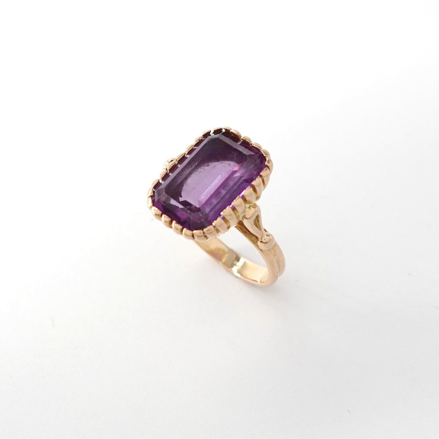 Anello  con ametista