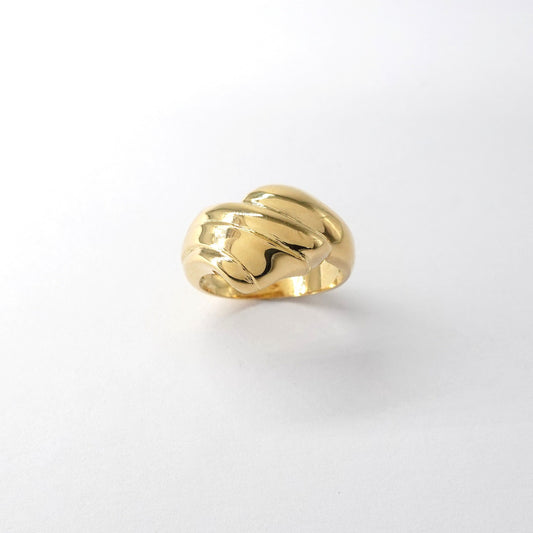 Anello a fascia lavorata