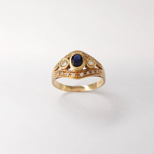 Anello con zaffirro