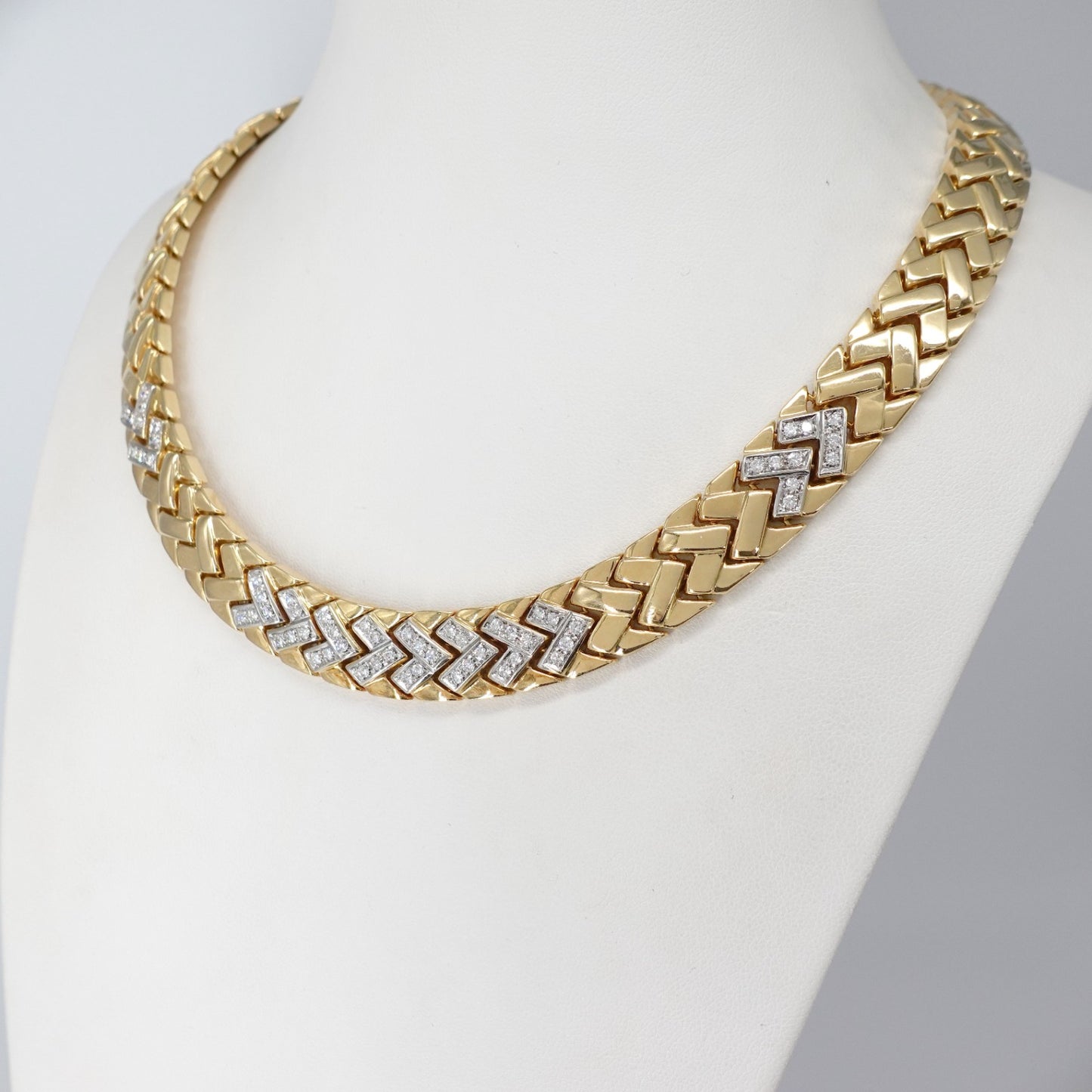 Parure girocollo e bracciale