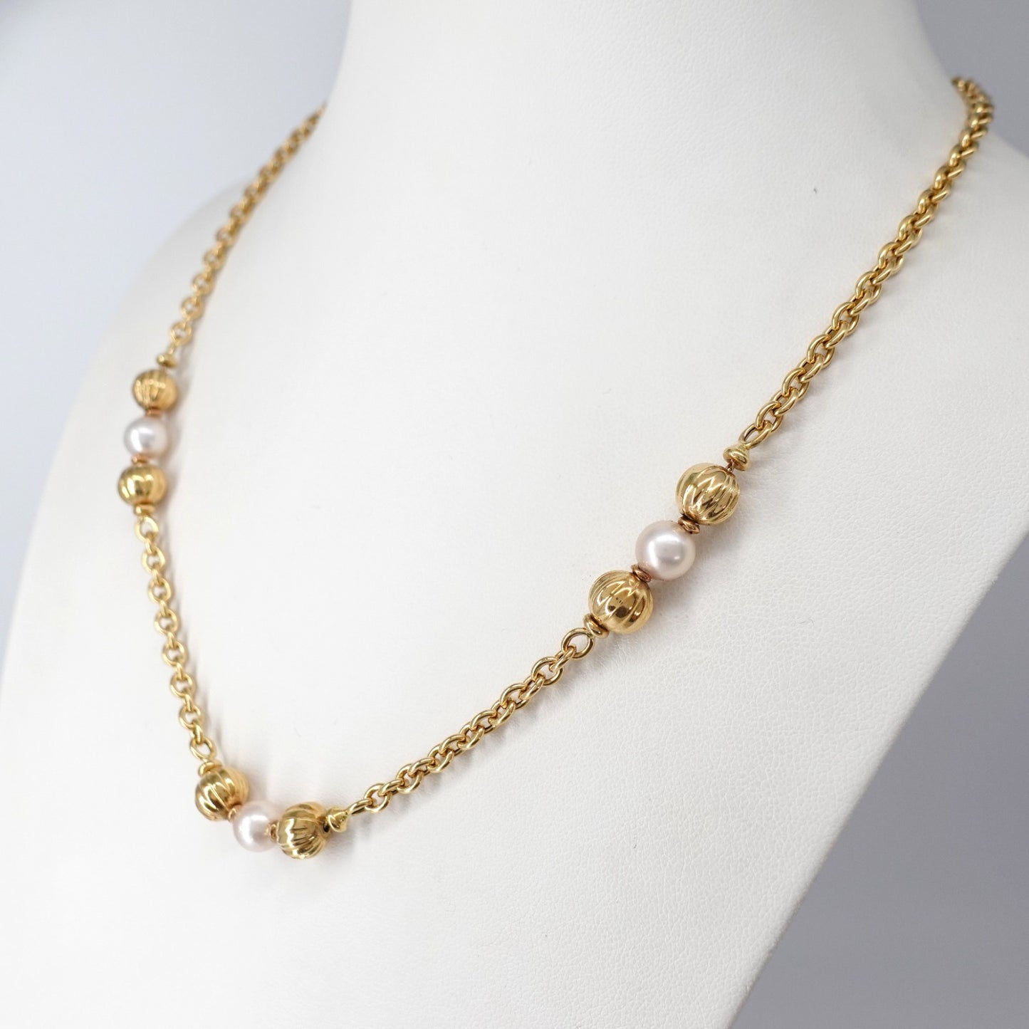 Girocollo con perle