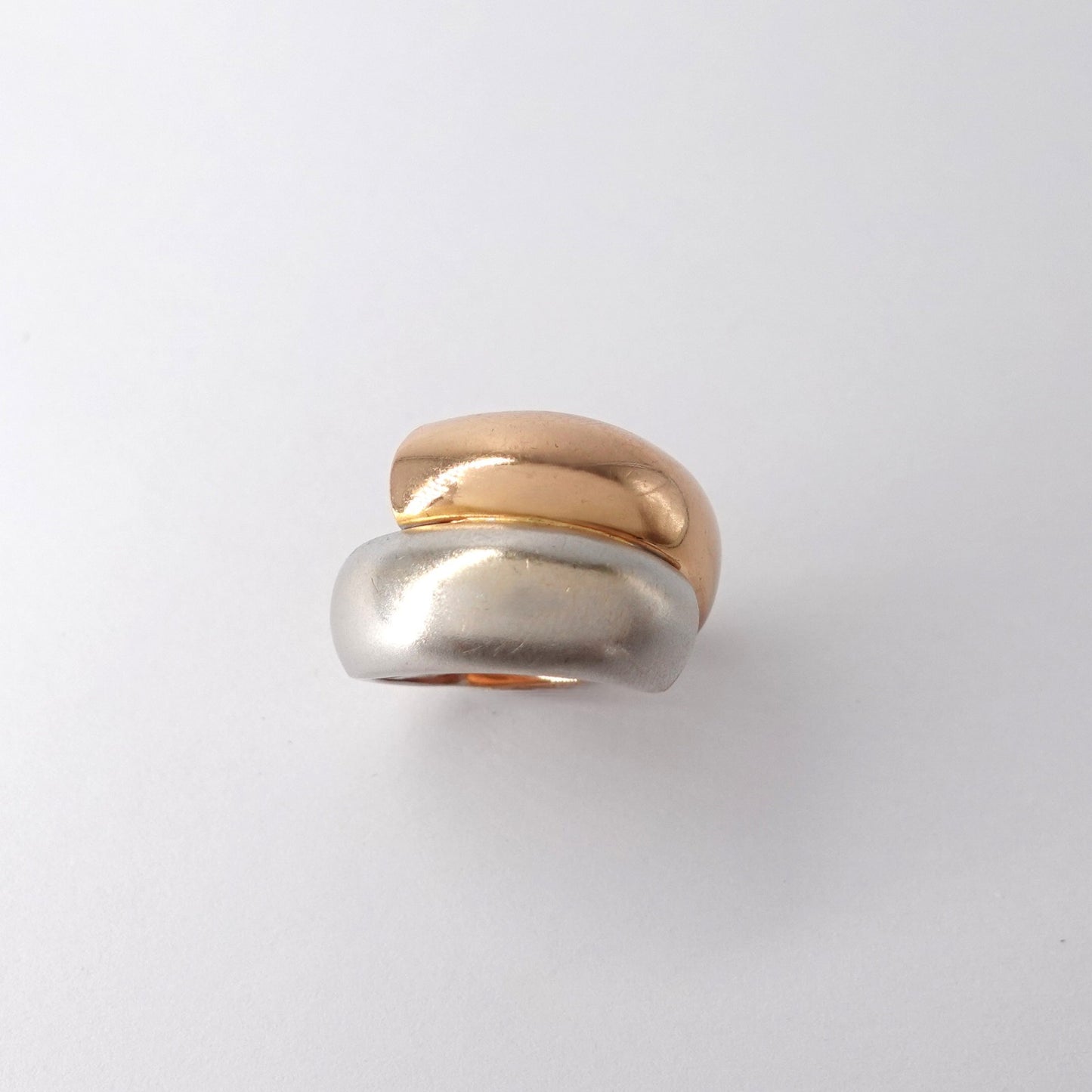 Anello contrariè