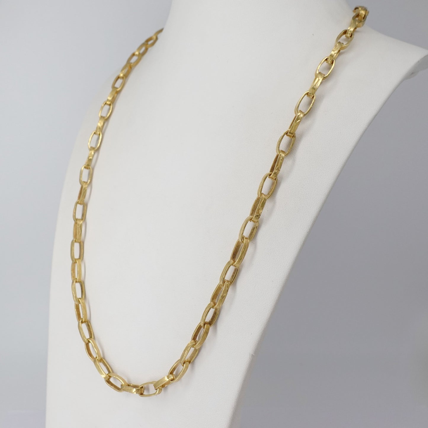 Collana con maglia a lavorazione etrusca