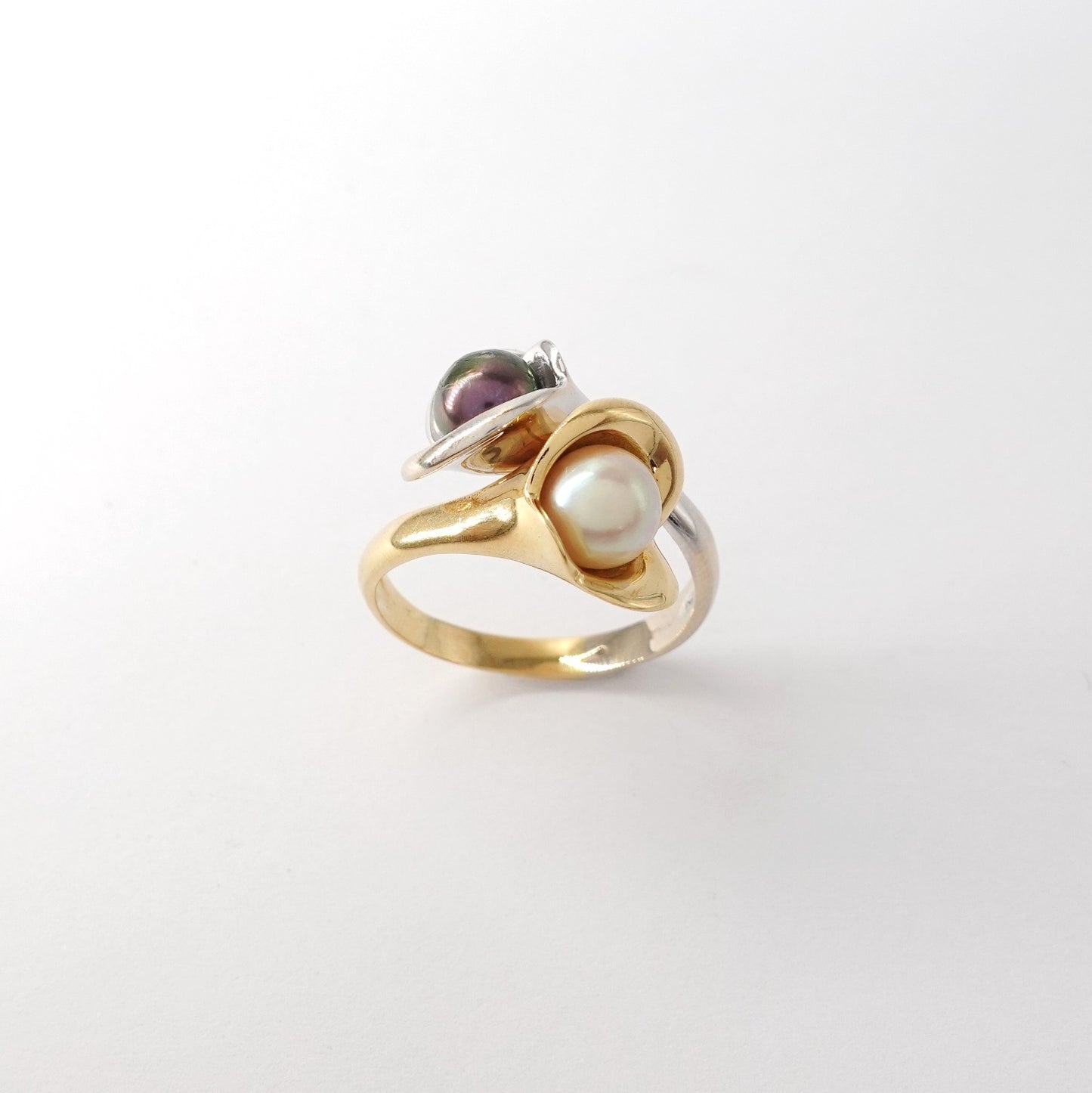 Anello contrariè
