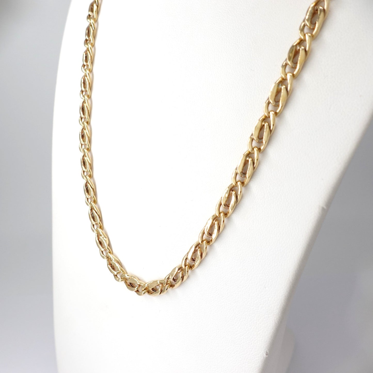 Collana lunga