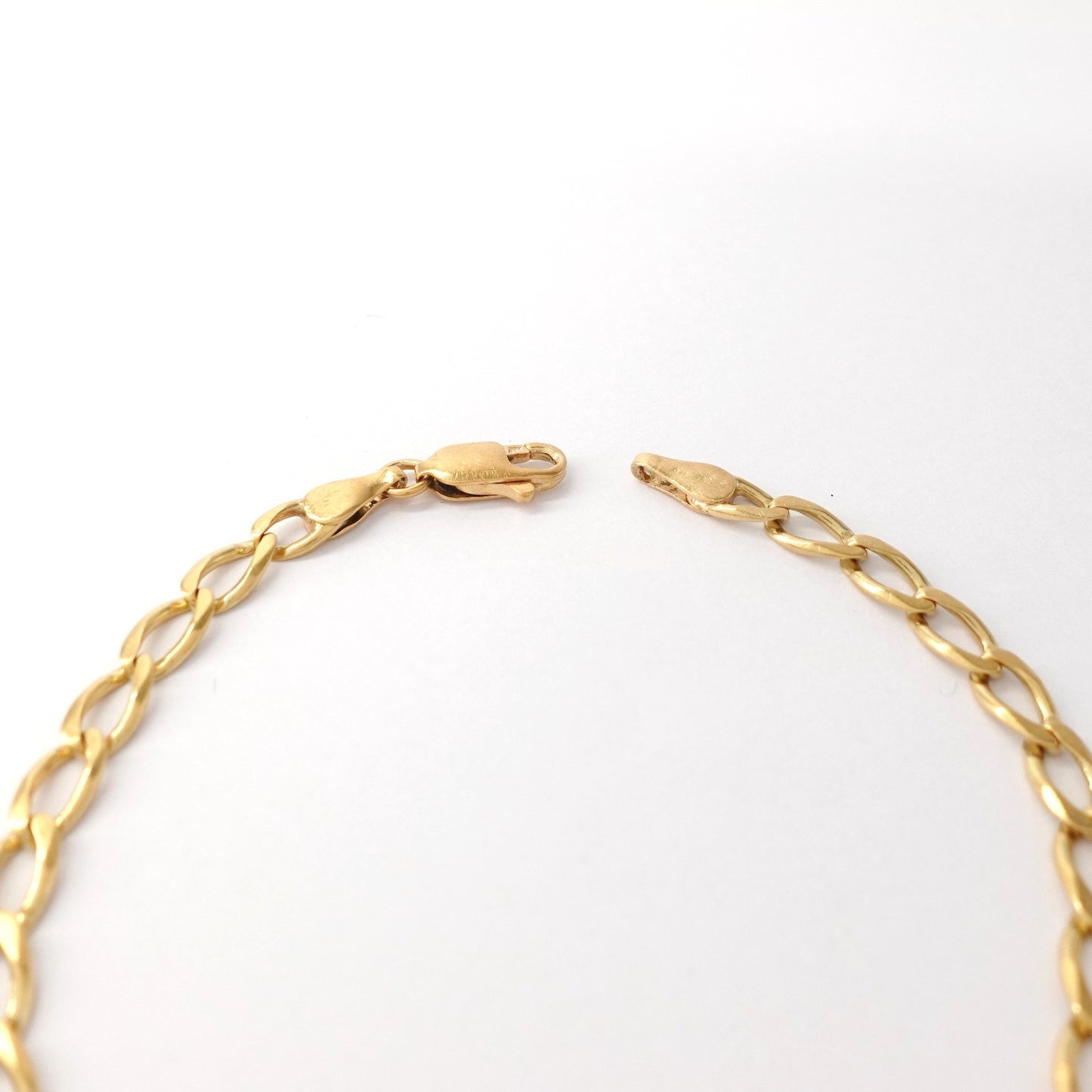 Bracciale con maglia a catena