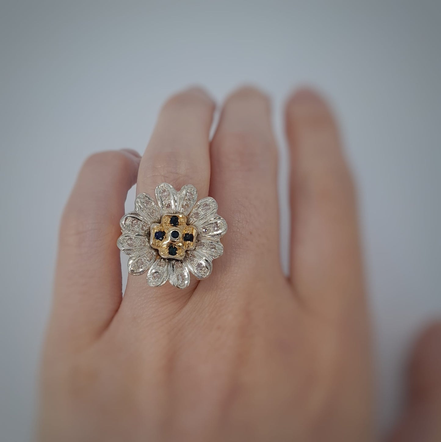 Anello fiore