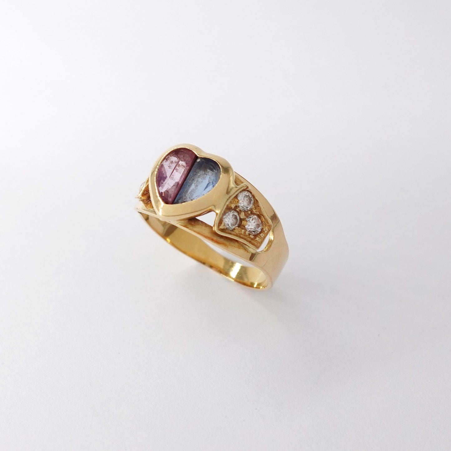 Anello cuore