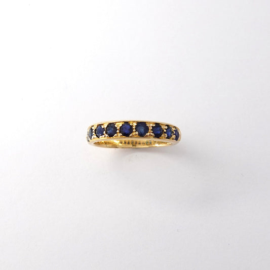 Anello con zaffiri