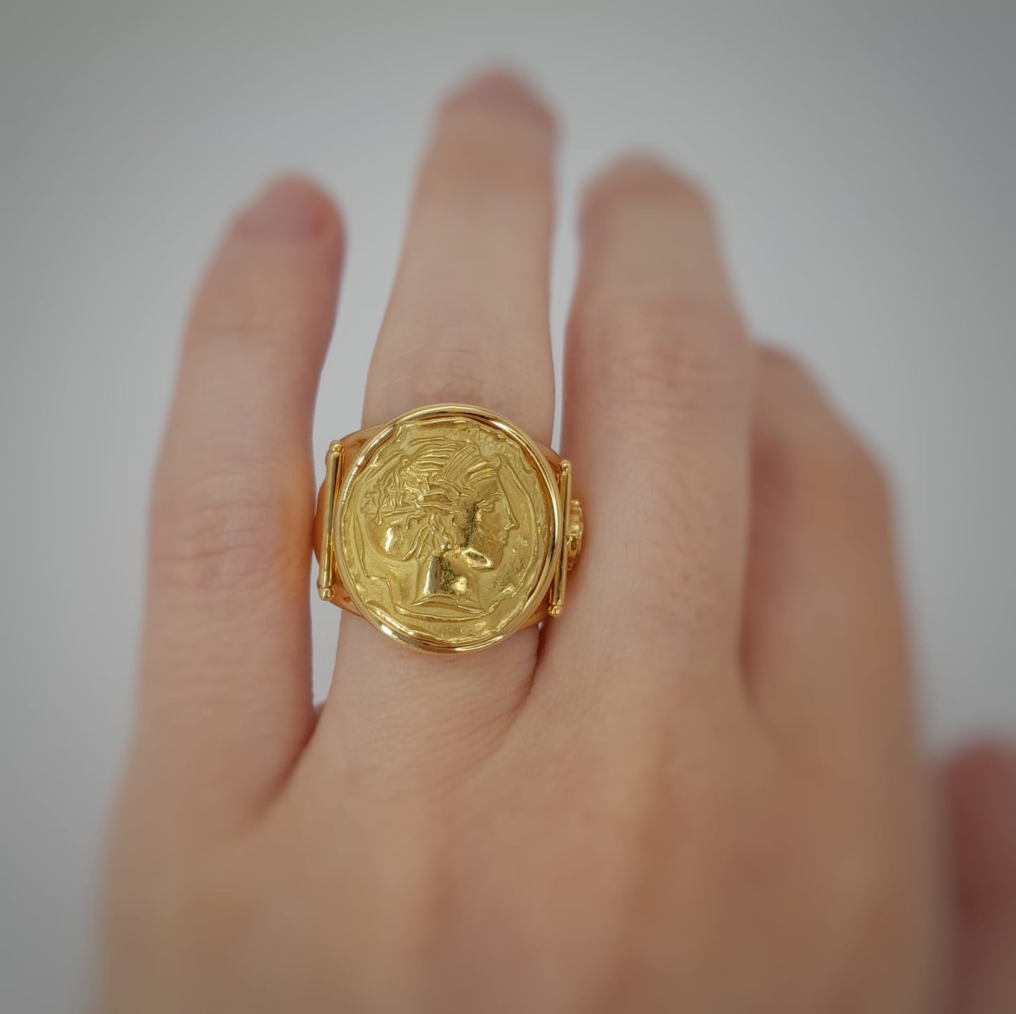 Anello con cammeo