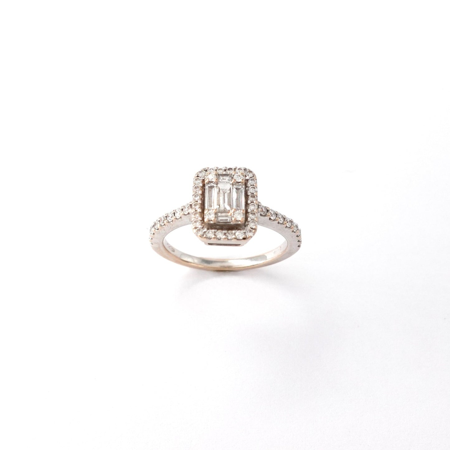 Anello squadrato